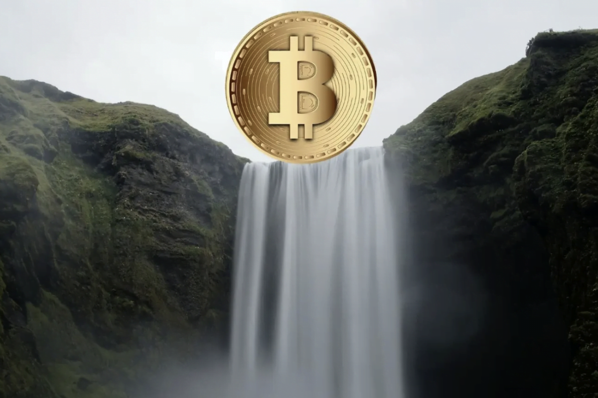 Crypto Analyst Who Predicted Bitcoin Collapse Now Says 'Drop To Lower Levels Will Happen In Near-Term' - Bitcoin  (Btc/Usd)