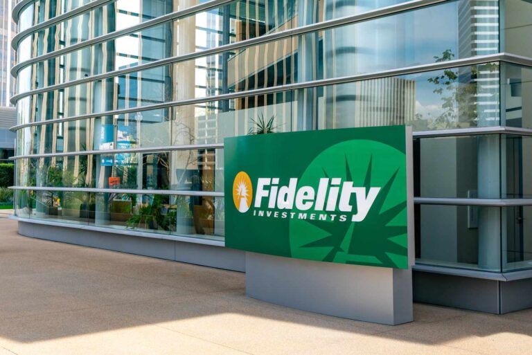 Fidelity Renews Push For Spot Bitcoin Etf Listed On Cboe
