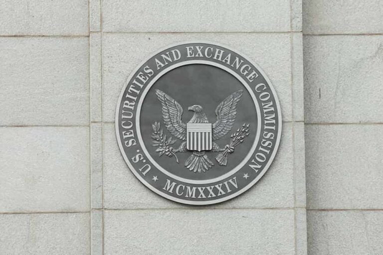 Former Us Sec Attorney: 'Get Out Of Crypto Platforms Now'