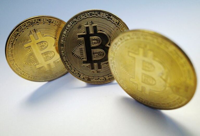 Blockstream Cso Predicts Potential Division Of Bitcoin By Investing.com