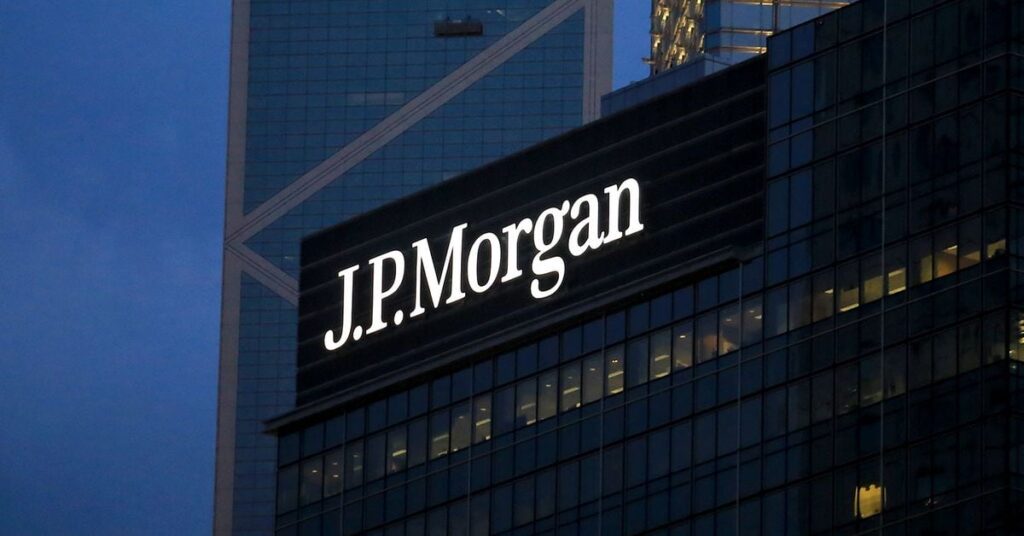 Jpmorgan Survey Shows Over Half Of Institutional Traders Don'T Want Crypto Exposure