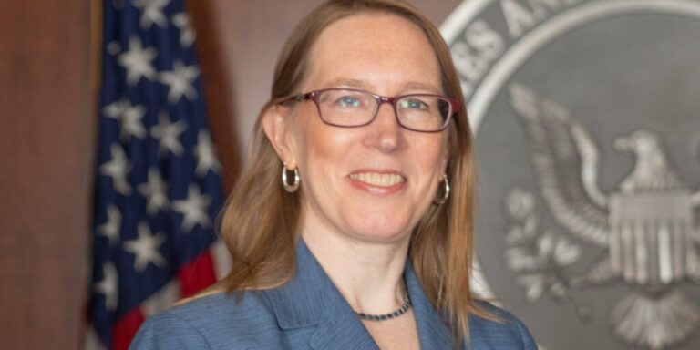 Sec'S Hester Peirce Says Regulator'S Approach To Crypto Has Been ’Strange’ - Startupnews.fyi