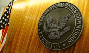 US SEC Charges 17 in $300M Crypto Ponzi Scheme