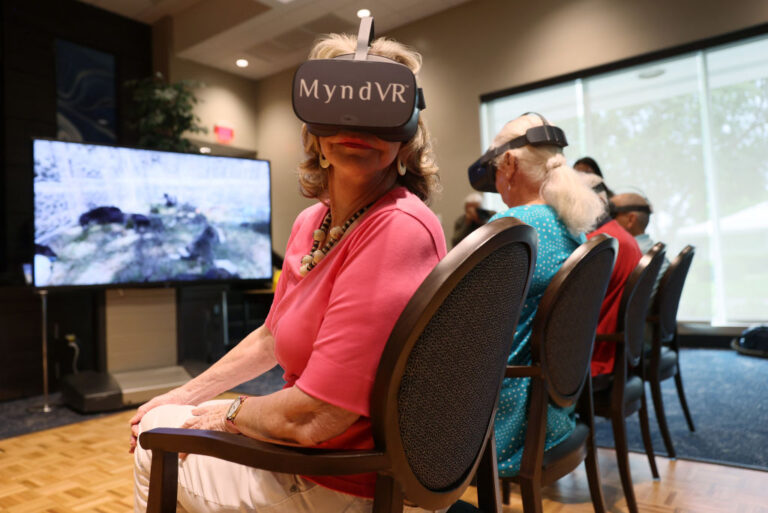 New Ai-Powered Vr Tool Allows Loved Ones To Live Forever Digitally : Tech : Tech Times