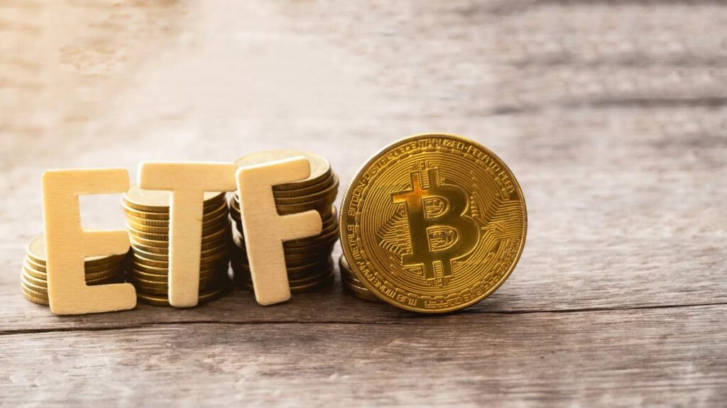 Bitcoin Etfs Surge With $384 Million Inflows, 2Nd Highest This Month